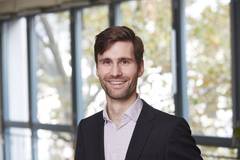 Dr. Luca Blicker
